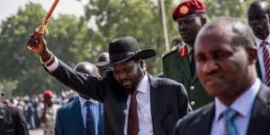 Soudan du Sud: Salva Kiir appelle à  déposer les armes et au  dialogue  sans son rival Riek Machar