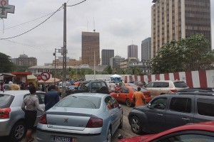 Côte d'Ivoire: Passation des marchés publics, le Gouvernement fait le point à  fin mars 2017