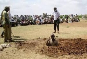 Mali: Une nouvelle alliance jihadiste dément avoir lapidé un couple pour concubinage