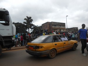 Cameroun: Mballa 2, soupçonné de viol, il échappe au lynchage grà¢ce à  l'intervention de la police