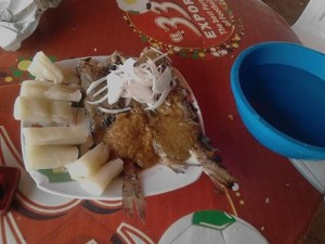 Cameroun: Après le travail et pauses de midi, entrée en puissance des petits poissons dans la gastronomie locale