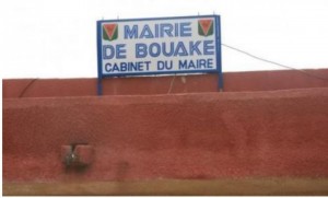 Côte d'Ivoire: Les agents de la mairie de Bouaké suspendent leur mot d'ordre de grève, la mairie impute la situation aux mutins
