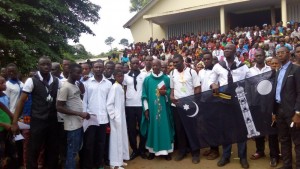 Côte d'Ivoire: Des bandits s'introduisent dans une église, ligotent les prêtres et emportent tout