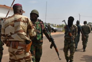 Côte d'Ivoire: Mutineries de Janvier et Mai, deux gendarmes et trois militaires écroués, révèle Ange Kessy