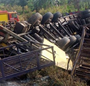 Côte d'Ivoire: Une sortie de route d'un camion fait trois victimes dont une incarcérée