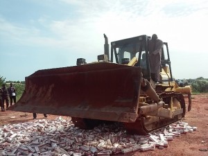 Burkina Faso: 68 000 paquets de cigarettes de fraude détruits à  Bobo-Dioulasso