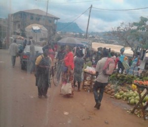 Cameroun: Le quotidien des populations est rythmé par la grande débrouillardise