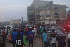 Côte d'Ivoire: 2 Plateaux Agban, une guerre entre gang depuis 48 h, rend difficile d'accès le quartier dans la soirée