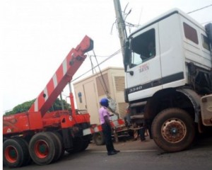 Côte d'Ivoire: Route de la Carena, un accident de la circulation a crée un embouteillage monstre, les travailleurs bloqués durant des heures