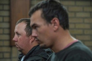 Afrique du Sud: Jeune noir enfermé dans un cercueil, les deux fermiers  jugés coupables de tentative de meurtre