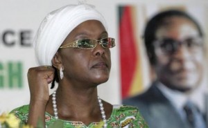 Zimbabwe: Après ses ennuis à  Johannesburg, Grace Mugabe à  ses partisans: «Dieu veut encore Mugabe au pouvoir»