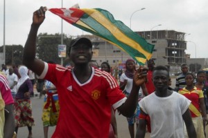 Togo: Manifestations, le gouvernement annonce l'opposition dans 10 villes, UNIR se signale à  Lomé
