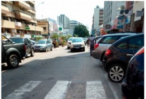 Côte d'Ivoire: Plateau, un client d'une banque dépossédé de trois millions de F CFA par des individus à  moto armés