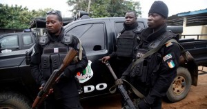 Côte d'Ivoire: Abobo, attaque du 34ème arrondissement, le gouvernement minimise la situation et annonce que les assaillants ont emporté 3 armes dont une en ruine