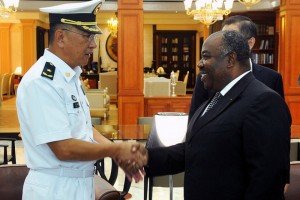 Gabon-Chine: Le Commandant du navire militaire médical chinois au palais