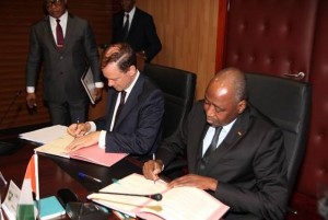 Côte d'Ivoire: Abidjan et Madrid signent une convention de conversion de dettes en projets de développements