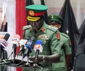 Nigeria : Une base militaire ciblée par des  hommes d'Al Barnaoui , 1mort et 9 blessés graves