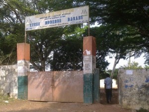 Côte d'Ivoire: Danané, incendie au lycée moderne, discorde entre enseignants et proviseur, les élèves font arrêter les cours