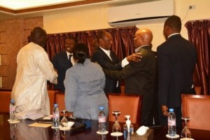 Liberia: Crise électorale, attente d'un dénouement, ce que la CEDEAO et l'UA ont dit à  Ellen Sirleaf