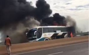 Mali: Un bus roule sur une mine à  Ansogo, quatre morts au moins