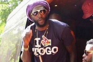 Togo: Affaires Constitution et marches, Adebayor se prononce, exclut d'être politicien