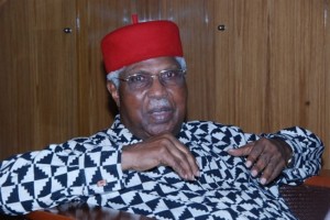 Nigeria: Décès de l'ancien vice-président Alex Ekwueme