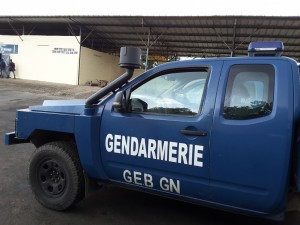 Côte d'Ivoire: Un gendarme découvre armes et munitions dans une broussaille à  l'est du pays