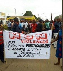 Côte d'Ivoire: Se disant victimes de violences, des fonctionnaires ont manifesté mercredi à  Katiola