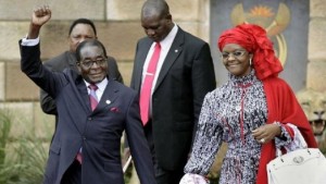 Zimbabwe: Mugabe  et sa famille en vacances annuelles à   Singapour