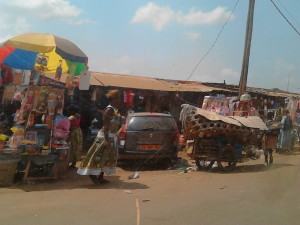Cameroun:  Préparatifs des fêtes de fin d'année, faible affluence de la clientèle