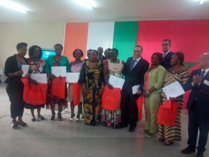 Côte d'Ivoire: 614 décès pour 100 000 naissances vivantes, les sages-femmes appelées à  rectifier le tir à  l'issue d'une formation de perfectionnement