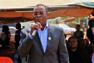 Côte d'Ivoire: Depuis Bongouanou, Affi dénonce le projet de budget 2018 qui octroie 95 milliards à  la présidence