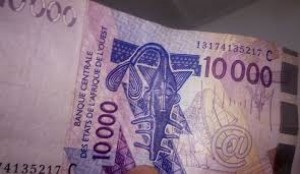 Côte d'Ivoire: Fêtes de fin d'année, les faux billets de banque en circulation, commerçants et tenanciers de restaurant déjà  victimes