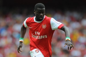 Côte d'Ivoire: Arsenal prêt aussi à  aider Emmanuel Eboué qui dit être ruiné
