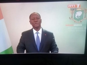 Côte d'Ivoire: Ouattara gracie 4132 détenus de droit commun et annonce la tenue des élections sénatoriales  en 2018