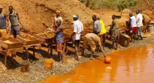 Cameroun: 9 morts dans l'éboulement d'une mine d'or artisanale à  l'Est du pays