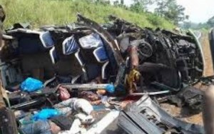 Guinée Bissau: 18 morts et 14 blessés dans une collision  entre un minibus et un camion