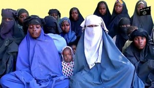 Nigeria: Des lycéennes vantent le califat  dans une vidéo et appellent Skekau leur «père»