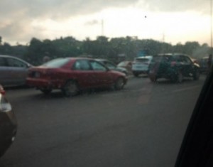 Côte d'Ivoire: Yopougon, elle tente de traverser l'autoroute et meurt de façon atroce