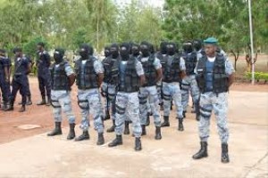 Mali: 50 gendarmes arrêtés et désarmés à  Bamako pour abandon de poste