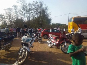 Côte d'Ivoire: Bouna, des syndicats tabassent un chauffeur d'une compagnie de transport et percent ses pneus