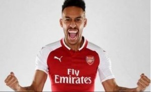 Gabon: Aubameyang file à  Arsenal pour 42 milliards et devient le joueur le plus cher de l'histoire du football africain