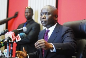 Sénégal: L'ex PM Idrissa Seck défie Macky Sall et l'invite à  un débat public sur la situation du pays
