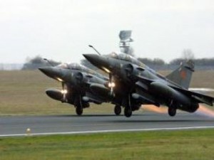 Egypte:  Lutte anti-terroriste,  l'armée bombarde des foyers jihadistes au Sinaï