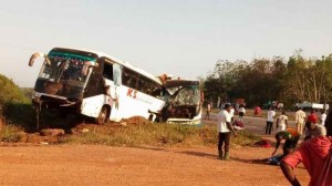 Côte d'Ivoire: Collision entre deux cars sur l'autoroute du nord, 48 blessés dont 5 gravement