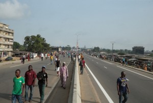 Côte d'Ivoire: Échauffourées entre syndicats du transport à  Anyama, décisions urgentes du maire pour ramener l'ordre