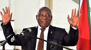 Afrique du Sud:  Cyril Ramaphosa forme un gouvernement et fait revenir deux ministres limogés par Zuma