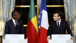 Bénin-France: Emmanuel Macron prêt à  restituer le patrimoine  africain pillé
