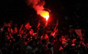 Tunisie: Deux journalistes blessés par des supporters en colère lors d'un match