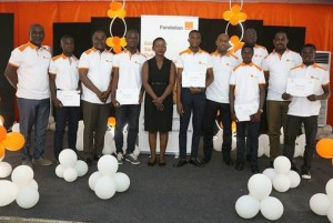 Côte d'Ivoire: La fondation Orange offre des bourses d'étude aux élèves du lycée technique d'Abidjan et Bouaké